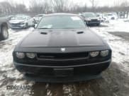 ✅ 2010 Dodge Challenger SE • VIN: 2B3CJ4DV3AH109316 • Lot: 41315941. Wystawiony na IAAI z przebiegiem 102 566 mil. Bezpłatny archiwum sprzedaży aukcyjnych z USA i szczegółowy raport historii pojazdu na DreamBid. Zdjęcie 12.