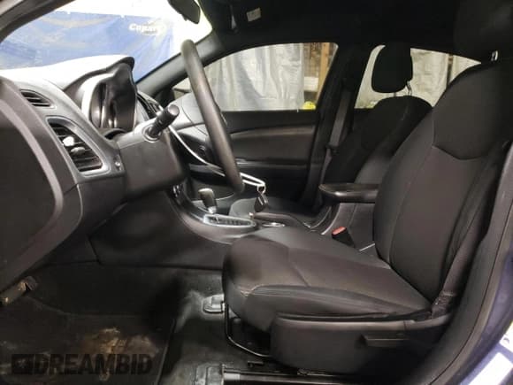 ✅ 2013 Dodge Avenger SE • VIN: 1C3CDZAB1DN638423 • Лот: 86690434. Опубликован ранее на Copart с пробегом 161 867 миль. Бесплатный доступ к архиву аукционных продаж из США и подробный отчёт об истории автомобиля на DreamBid. Изображение 7.