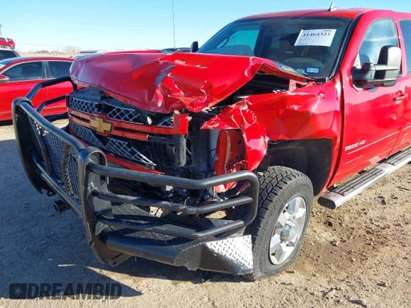 ✅ 2013 Chevrolet Silverado 2500HD LT • VIN: 1GC1KXCG0DF228275 • Lot: 41464323. Listed on IAAI with 93,952 mi. Free auction sales archive from the USA and detailed vehicle history report at DreamBid. Image 6.
