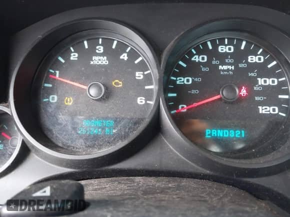 2008 Chevrolet Silverado 1500 Work Truck z VIN 1GCEC14X28Z124434, wystawiony jako IAAI lot #42358368 z przebiegiem 261 241 mil mil oraz . Historia ofert i sprzedaży dostępna na DreamBid. Obrazek 7.