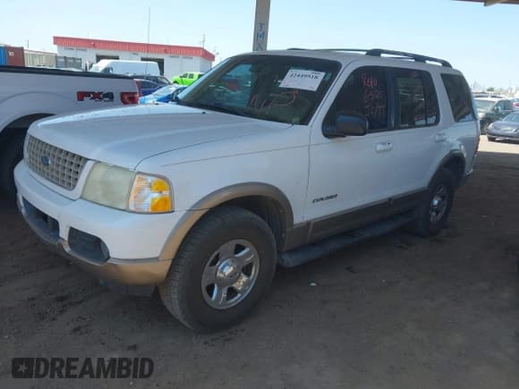✅ 2002 Ford Explorer Eddie Bauer • VIN: 1FMZU64W12ZA40059 • Lot: 42449518. Wystawiony na IAAI z przebiegiem Nie podano. Bezpłatny archiwum sprzedaży aukcyjnych z USA i szczegółowy raport historii pojazdu na DreamBid. Zdjęcie 2.