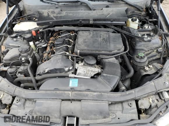 ✅ 2009 BMW 3 Series 335i • VIN: WBAPM73549A366759 • Lot: 52532465. Listed on Copart with 85,598 mi. Free auction sales archive from the USA and detailed vehicle history report at DreamBid. Image 11.