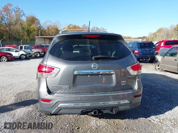 ✅ 2015 Nissan Pathfinder SL • VIN: 5N1AR2MM7FC634539 • Lot: 43519584. Listed on IAAI with 94,919 mi. Free auction sales archive from the USA and detailed vehicle history report at DreamBid. Image 16.