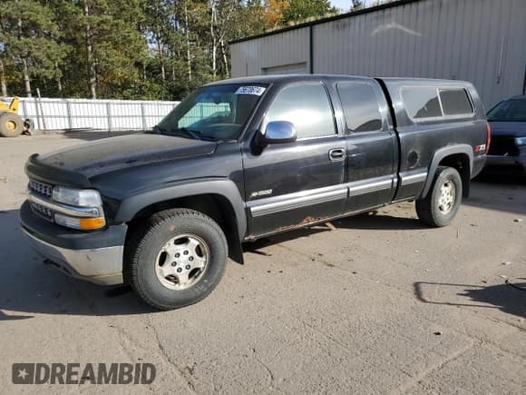 ✅ 2001 Chevrolet Silverado 1500 LS • VIN: 2GCEK19T711398932 • Лот: 75670674. Опубликован ранее на Copart с пробегом 217 769 миль. Бесплатный доступ к архиву аукционных продаж из США и подробный отчёт об истории автомобиля на DreamBid. Изображение 1.