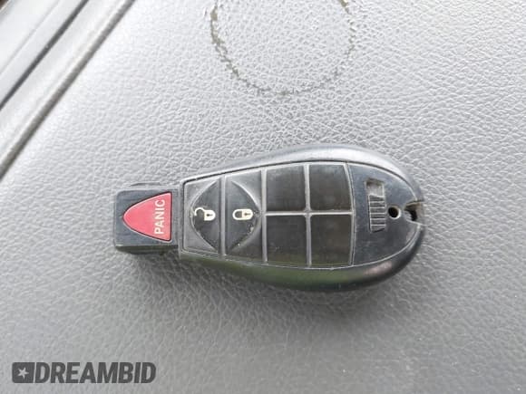 ✅ 2019 Ram 1500 Tradesman • VIN: 3C6JR6DG3KG585652 • Lot: 42840385. Listed on IAAI with 109,594 mi. Free auction sales archive from the USA and detailed vehicle history report at DreamBid. Image 11.