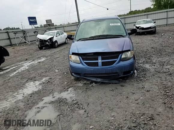 2007 Dodge Caravan SXT с VIN 1D4GP45R27B208147, выставлен на аукционе Copart как лот 67889384 с пробегом 264 448 миль миль и Списание • Salvage title. История ставок и продаж доступна на DreamBid. Изображение 12.