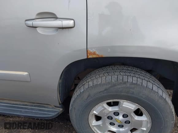 ✅ 2008 Chevrolet Tahoe 3LT • VIN: 1GNFK13058J103613 • Лот: 42452094. Опубликован ранее на IAAI с пробегом 221 408 миль. Бесплатный доступ к архиву аукционных продаж из США и подробный отчёт об истории автомобиля на DreamBid. Изображение 14.