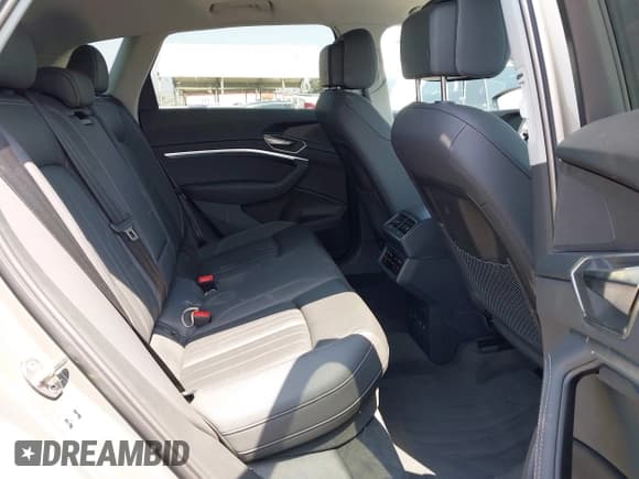 ✅ 2024 Audi Q8 e-tron Premium • VIN: WA14AAGE0RB011467 • Lot: 42369228. Listed on IAAI with 9,736 mi. Free auction sales archive from the USA and detailed vehicle history report at DreamBid. Image 8.