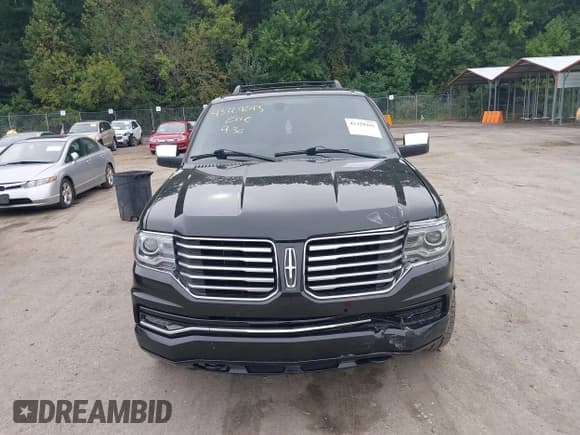 ✅ 2015 Lincoln Navigator • VIN: 5LMJJ2JT9FEJ11124 • Lot: 43329293. Wystawiony na IAAI z przebiegiem 128 142 mil. Bezpłatny archiwum sprzedaży aukcyjnych z USA i szczegółowy raport historii pojazdu na DreamBid. Zdjęcie 12.