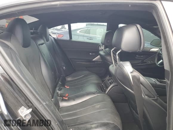 ✅ 2015 BMW 6 Series 650i • VIN: WBA6B2C5XFD130082 • Lot: 58449885. Wystawiony na Copart z przebiegiem Nie podano. Bezpłatny archiwum sprzedaży aukcyjnych z USA i szczegółowy raport historii pojazdu na DreamBid. Zdjęcie 10.