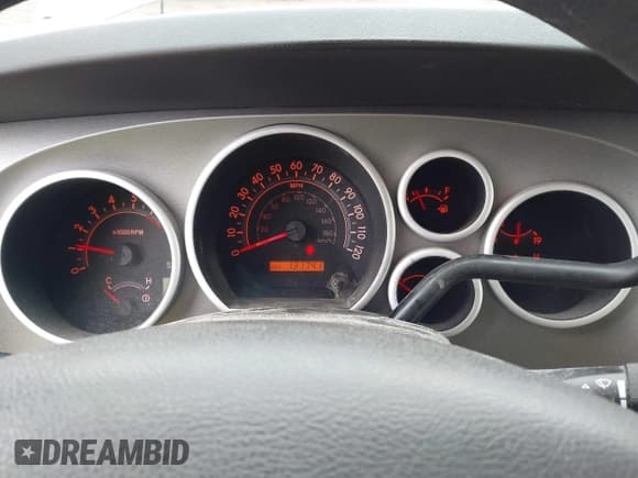 ✅ 2011 Toyota Tundra • VIN: 5TFUM5F16BX026387 • Лот: 42240745. Опубликован ранее на IAAI с пробегом 131 741 миль. Бесплатный доступ к архиву аукционных продаж из США и подробный отчёт об истории автомобиля на DreamBid. Изображение 7.