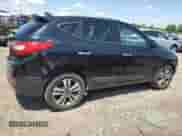 2015 Hyundai Tucson SE z VIN KM8JUCAG8FU104724, wystawiony jako Copart lot #54368184 z przebiegiem 124 795 mil mil oraz . Historia ofert i sprzedaży dostępna na DreamBid. Obrazek 3.