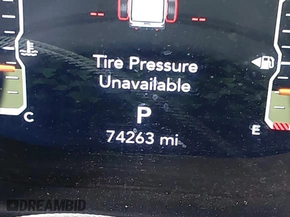 ✅ 2021 Jeep Gladiator Sport S • VIN: 1C6JJTAM7ML554412 • Lot: 42199167. Wystawiony na IAAI z przebiegiem 74 263 mil. Bezpłatny archiwum sprzedaży aukcyjnych z USA i szczegółowy raport historii pojazdu na DreamBid. Zdjęcie 15.