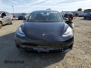 ✅ 2019 Tesla Model 3 Mid Range • VIN: 5YJ3E1EA1KF321488 • Лот: 49166265. Опубликован ранее на Copart с пробегом Не указан. Бесплатный доступ к архиву аукционных продаж из США и подробный отчёт об истории автомобиля на DreamBid. Изображение 5.