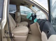 ✅ 2007 Kia Sedona • VIN: KNDMB133X76141799 • Lot: 43550289. Wystawiony na IAAI z przebiegiem 130 398 mil. Bezpłatny archiwum sprzedaży aukcyjnych z USA i szczegółowy raport historii pojazdu na DreamBid. Zdjęcie 5.