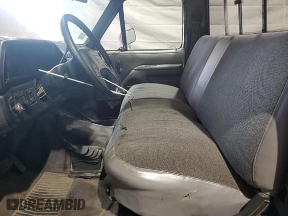 ✅ 1991 Ford F-250 • VIN: 2FTHF26H1MCA01487 • Лот: 72034525. Опубликован ранее на Copart с пробегом 18 659 миль. Бесплатный доступ к архиву аукционных продаж из США и подробный отчёт об истории автомобиля на DreamBid. Изображение 7.