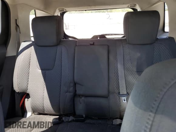 ✅ 2010 GMC Terrain SLE-1 • VIN: 2CTALBEW5A6353898 • Lot: 70504725. Wystawiony na Copart z przebiegiem 203 469 mil. Bezpłatny archiwum sprzedaży aukcyjnych z USA i szczegółowy raport historii pojazdu na DreamBid. Zdjęcie 10.