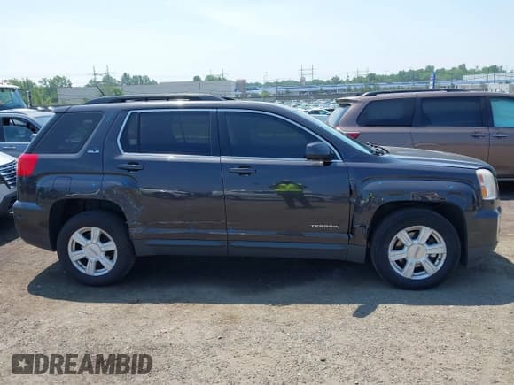 ✅ 2016 GMC Terrain SLE • VIN: 2GKFLNE31G6355752 • Lot: 42467807. Wystawiony na IAAI z przebiegiem 125 713 mil. Bezpłatny archiwum sprzedaży aukcyjnych z USA i szczegółowy raport historii pojazdu na DreamBid. Zdjęcie 13.