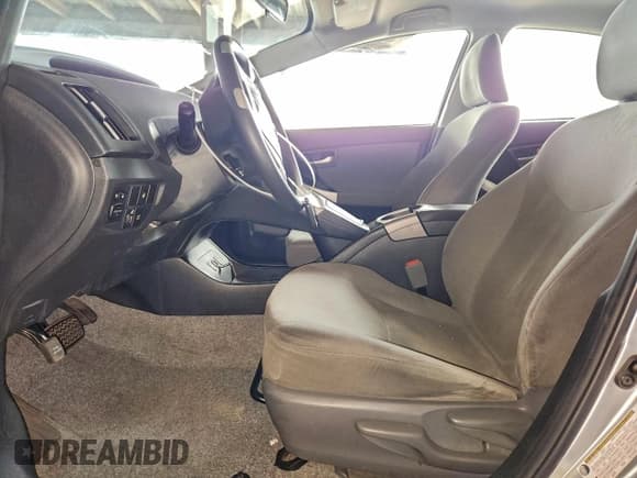 ✅ 2015 Toyota Prius • VIN: JTDKN3DP1F3072674 • Lot: 95670665. Listed on Copart with 309,773 mi. Free auction sales archive from the USA and detailed vehicle history report at DreamBid. Image 7.