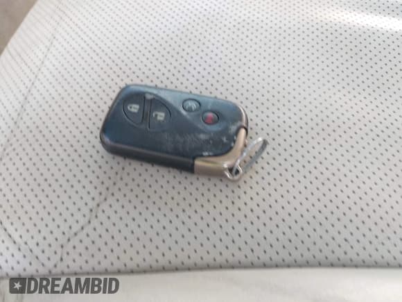 ✅ 2008 Lexus LS 460 • VIN: JTHBL46F185056710 • Lot: 42521396. Listed on IAAI with 186,974 mi. Free auction sales archive from the USA and detailed vehicle history report at DreamBid. Image 11.