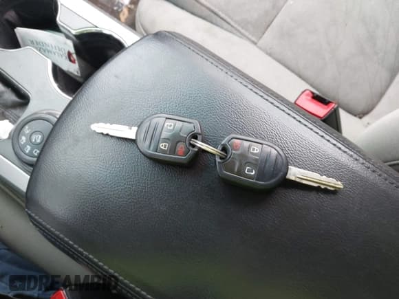 ✅ 2014 Ford Explorer • VIN: 1FM5K8B80EGC28012 • Lot: 41887520. Wystawiony na IAAI z przebiegiem 172 652 mil. Bezpłatny archiwum sprzedaży aukcyjnych z USA i szczegółowy raport historii pojazdu na DreamBid. Zdjęcie 11.