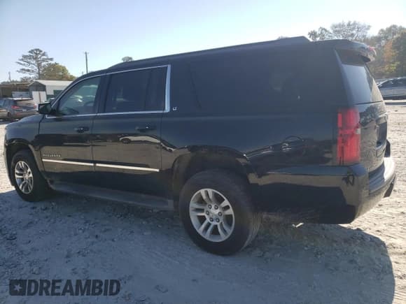 ✅ 2015 Chevrolet Suburban LT • VIN: 1GNSKJKC3FR238453 • Lot: 77521024. Wystawiony na Copart z przebiegiem 155 369 mil. Bezpłatny archiwum sprzedaży aukcyjnych z USA i szczegółowy raport historii pojazdu na DreamBid. Zdjęcie 2.