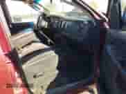 ✅ 2002 Dodge 1500 • VIN: 3D7HU18N82G199879 • Lot: 43432724. Wystawiony na IAAI z przebiegiem 221 773 mil mil. Skorzystaj z bezpłatnego archiwum sprzedaży aukcyjnych z USA i zobacz szczegółowy raport historii pojazdu na DreamBid. Zdjęcie 5.