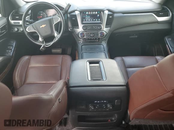 ✅ 2020 Chevrolet Suburban Premier • VIN: 1GNSKJKJ6LR108337 • Lot: 81104735. Wystawiony na Copart z przebiegiem 62 329 mil. Bezpłatny archiwum sprzedaży aukcyjnych z USA i szczegółowy raport historii pojazdu na DreamBid. Zdjęcie 8.