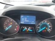 ✅ 2014 Ford Escape SE • VIN: 1FMCU0GX6EUB92878 • Lot: 43773393. Wystawiony na IAAI z przebiegiem 58 855 mil. Bezpłatny archiwum sprzedaży aukcyjnych z USA i szczegółowy raport historii pojazdu na DreamBid. Zdjęcie 7.