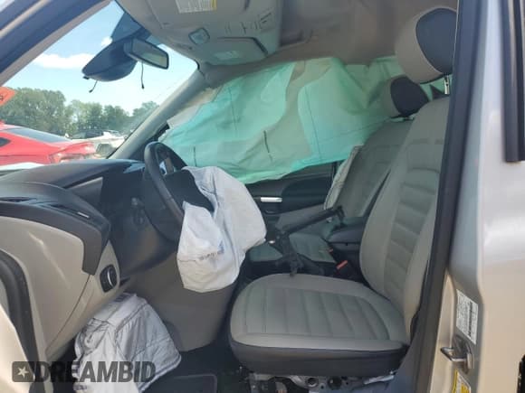 ✅ 2020 Ford Transit Connect Titanium • VIN: NM0GE9G26L1475062 • Lot: 69546865. Wystawiony na Copart z przebiegiem 119 737 mil. Bezpłatny archiwum sprzedaży aukcyjnych z USA i szczegółowy raport historii pojazdu na DreamBid. Zdjęcie 7.