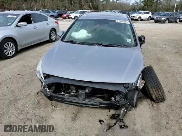 ✅ 2017 Hyundai Sonata Sport • VIN: 5NPE34AF3HH529187 • Lot: 37986773. Listed on Copart with 100,901 mi. Free auction sales archive from the USA and detailed vehicle history report at DreamBid. Image 11.