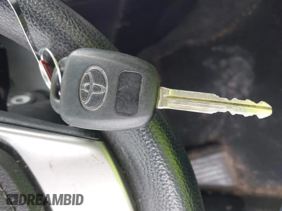 ✅ 2015 Toyota Corolla S Plus • VIN: 2T1BURHE5FC372966 • Лот: 43458395. Опубликован ранее на IAAI с пробегом 169 866 миль. Бесплатный доступ к архиву аукционных продаж из США и подробный отчёт об истории автомобиля на DreamBid. Изображение 11.