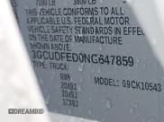 ✅ 2022 Chevrolet Silverado 1500 LT Trail Boss • VIN: 3GCUDFED0NG647859 • Lot: 42234833. Wystawiony na IAAI z przebiegiem Nie podano. Bezpłatny archiwum sprzedaży aukcyjnych z USA i szczegółowy raport historii pojazdu na DreamBid. Zdjęcie 9.