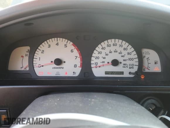 ✅ 2001 Toyota Tacoma PreRunner • VIN: 5TESN92N31Z720627 • Lot: 84182865. Wystawiony na Copart z przebiegiem 223 634 mil. Bezpłatny archiwum sprzedaży aukcyjnych z USA i szczegółowy raport historii pojazdu na DreamBid. Zdjęcie 9.