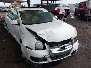 ✅ 2007 Volkswagen Jetta 2.5 • VIN: 3VWDF71K57M013887 • Лот: 43733147. Опубликован ранее на IAAI с пробегом Не указан. Бесплатный доступ к архиву аукционных продаж из США и подробный отчёт об истории автомобиля на DreamBid. Изображение 1.