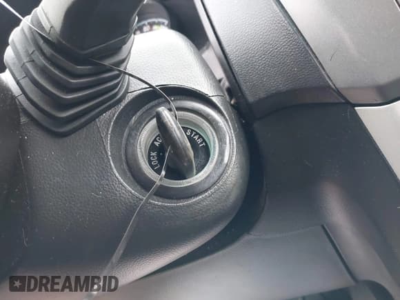 ✅ 2014 Chevrolet Captiva Sport LTZ • VIN: 3GNAL4EKXES572410 • Lot: 42330962. Wystawiony na IAAI z przebiegiem 139 184 mil. Bezpłatny archiwum sprzedaży aukcyjnych z USA i szczegółowy raport historii pojazdu na DreamBid. Zdjęcie 11.