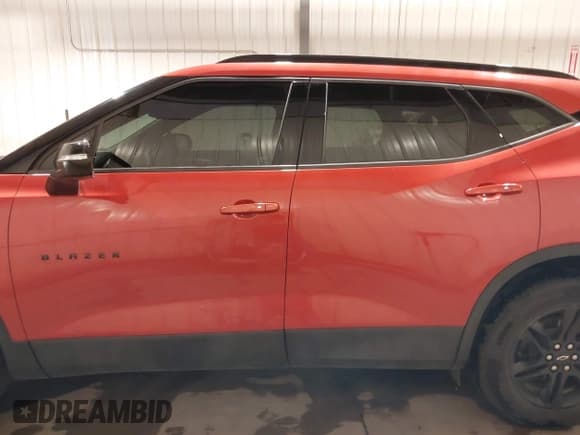 ✅ 2021 Chevrolet Blazer LT • VIN: 3GNKBBRA9MS509925 • Лот: 43348221. Опубликован ранее на IAAI с пробегом 47 537 миль. Бесплатный доступ к архиву аукционных продаж из США и подробный отчёт об истории автомобиля на DreamBid. Изображение 15.