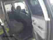 2024 Ram 1500 SLT z VIN 1C6RR6GG6RS137293, wystawiony jako IAAI lot #43323845 z przebiegiem 34 382 mil mil oraz . Historia ofert i sprzedaży dostępna na DreamBid. Obrazek 8.