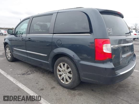 ✅ 2014 Chrysler Town & Country Touring • VIN: 2C4RC1BG3ER195765 • Лот: 43561392. Опубликован ранее на IAAI с пробегом 144 618 миль. Бесплатный доступ к архиву аукционных продаж из США и подробный отчёт об истории автомобиля на DreamBid. Изображение 3.