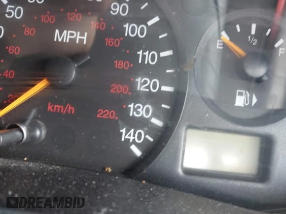 ✅ 2003 Ford Focus LX • VIN: 1FAFP33PX3W181700 • Lot: 41910086. Listed on IAAI with 139,777 mi. Free auction sales archive from the USA and detailed vehicle history report at DreamBid. Image 15.