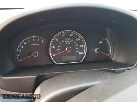 2010 Hyundai Elantra GLS z VIN KMHDU4AD7AU944883, wystawiony jako Copart lot #75029464 z przebiegiem Nie podano mil oraz Nie do naprawy • Non repairable. Historia ofert i sprzedaży dostępna na DreamBid. Obrazek 9.