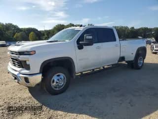2025 Chevrolet Silverado 3500HD LT с VIN 1GC4KTEY6SF160329, выставлен на аукционе Copart как лот 85502945 с пробегом 13 013 миль миль и Списание • Salvage title. История ставок и продаж доступна на DreamBid. Изображение 1.