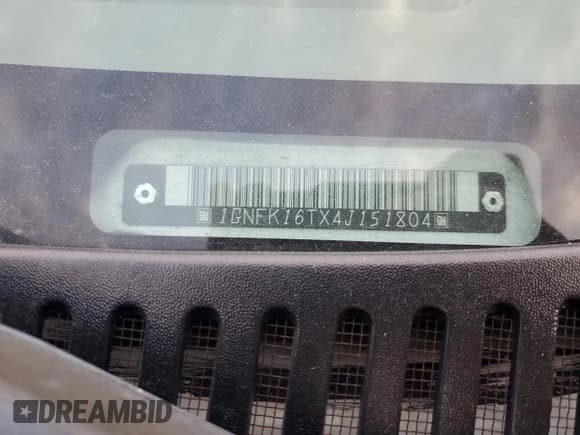 ✅ 2004 Chevrolet Suburban LS • VIN: 1GNFK16TX4J151804 • Лот: 82408935. Опубликован ранее на Copart с пробегом 277 957 миль. Бесплатный доступ к архиву аукционных продаж из США и подробный отчёт об истории автомобиля на DreamBid. Изображение 13.