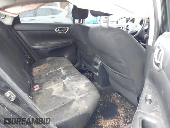 ✅ 2016 Nissan Sentra SV • VIN: 3N1AB7AP1GY285233 • Lot: 42179788. Listed on IAAI with 102,893 mi. Free auction sales archive from the USA and detailed vehicle history report at DreamBid. Image 8.