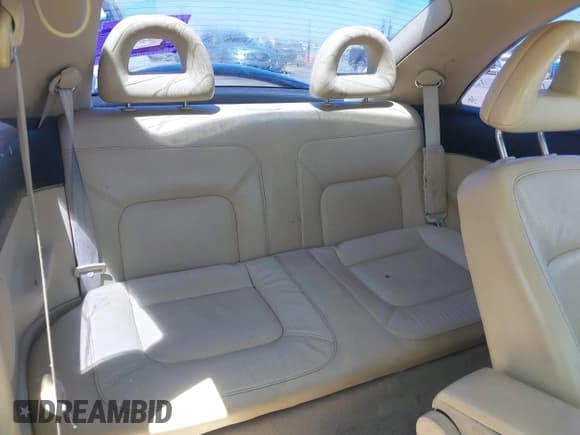 ✅ 2001 Volkswagen Beetle GLX • VIN: 3VWDD21C61M464786 • Лот: 42625908. Опубликован ранее на IAAI с пробегом 88 696 миль. Бесплатный доступ к архиву аукционных продаж из США и подробный отчёт об истории автомобиля на DreamBid. Изображение 8.