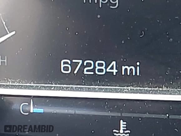 ✅ 2022 GMC Sierra 1500 SLT • VIN: 3GTUUDED1NG645610 • Лот: 43445789. Опубликован ранее на IAAI с пробегом 67 284 миль. Бесплатный доступ к архиву аукционных продаж из США и подробный отчёт об истории автомобиля на DreamBid. Изображение 15.