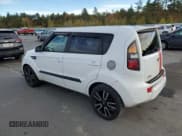✅ 2011 Kia Soul + • VIN: KNDJT2A2XB7724084 • Lot: 82506375. Wystawiony na Copart z przebiegiem 157 752 mil. Bezpłatny archiwum sprzedaży aukcyjnych z USA i szczegółowy raport historii pojazdu na DreamBid. Zdjęcie 2.