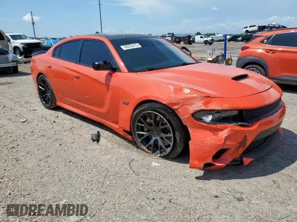 ✅ 2018 Dodge Charger R/T Scat Pack • VIN: 2C3CDXGJ4JH289992 • Lot: 68255415. Listed on Copart with 75,442 mi. Free auction sales archive from the USA and detailed vehicle history report at DreamBid. Image 4.