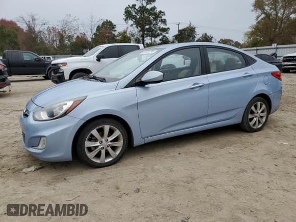 ✅ 2013 Hyundai Accent GLS • VIN: KMHCU4AE7DU570526 • Лот: 81681774. Опубликован ранее на Copart с пробегом 113 863 миль. Бесплатный доступ к архиву аукционных продаж из США и подробный отчёт об истории автомобиля на DreamBid. Изображение 1.