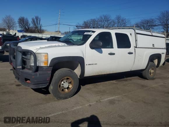 2008 Chevrolet Silverado 3500HD SRW LTZ z VIN 1GCHK33678F180956, wystawiony jako Copart lot #49663765 z przebiegiem 292 375 mil mil oraz Szkoda całkowita • Salvage title. Historia ofert i sprzedaży dostępna na DreamBid. Obrazek 1.